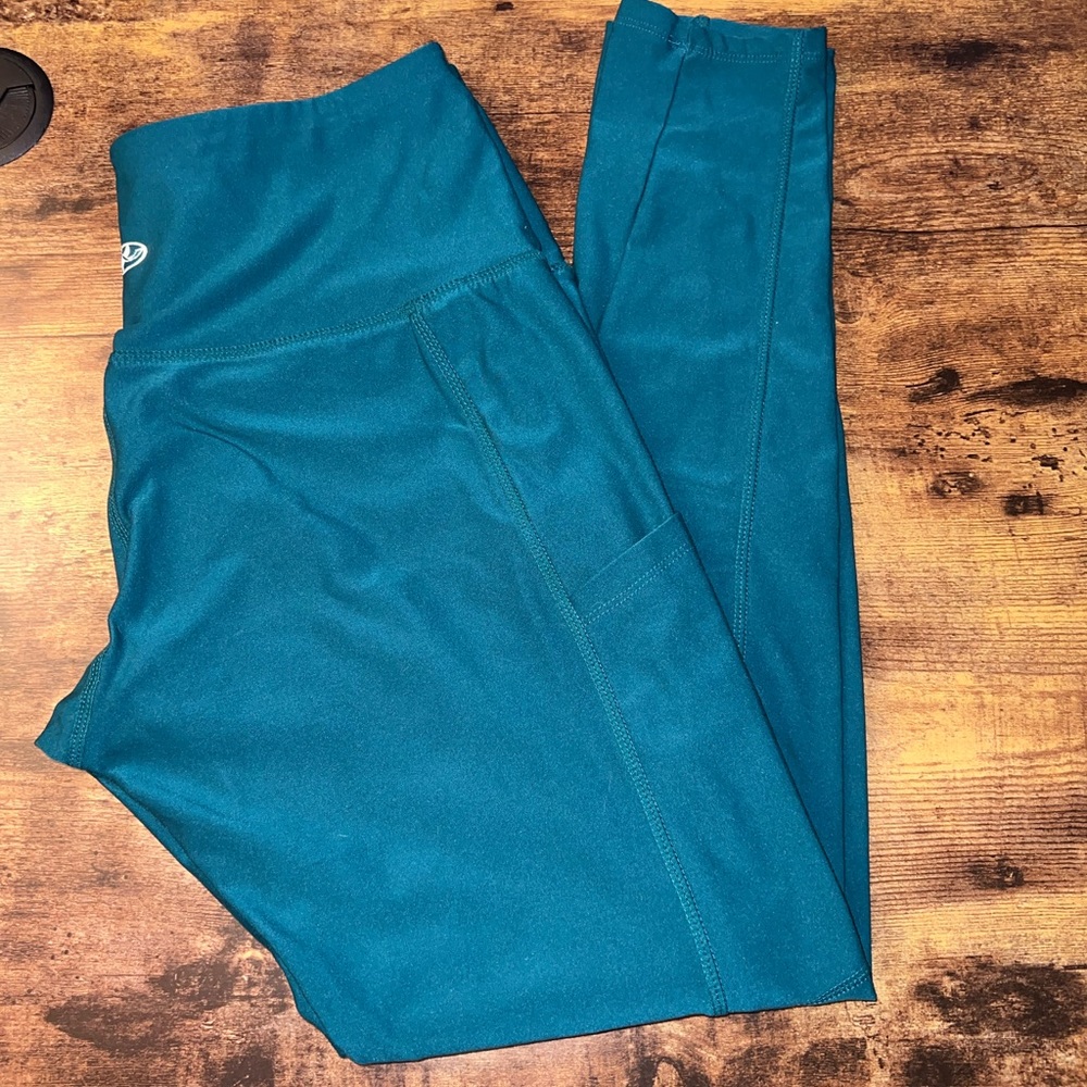 N.Y.L. Workout Leggings with pockets on both sides